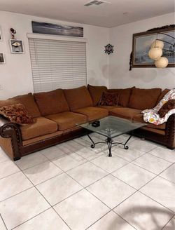 2 piece couch set