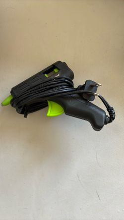 Hot glue gun
