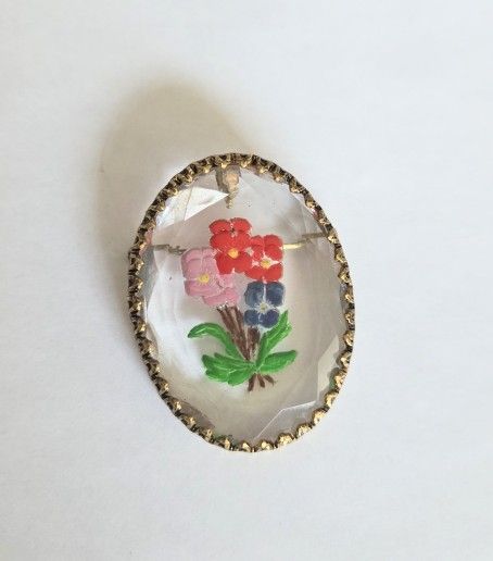 Vintage Intaglio Reverse Painted Brooch 