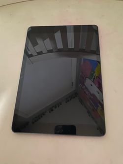 ipad 2021 space gray with back case