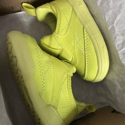 reebok infants tennis Size 2