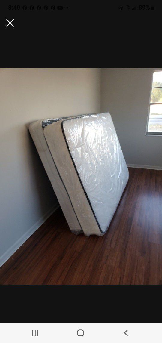 Queen Size New Box Spring Can Deliver 