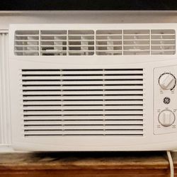 WINDOW AC GE AIR CONDITIONERS