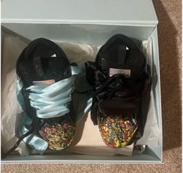 Lavin shoes
