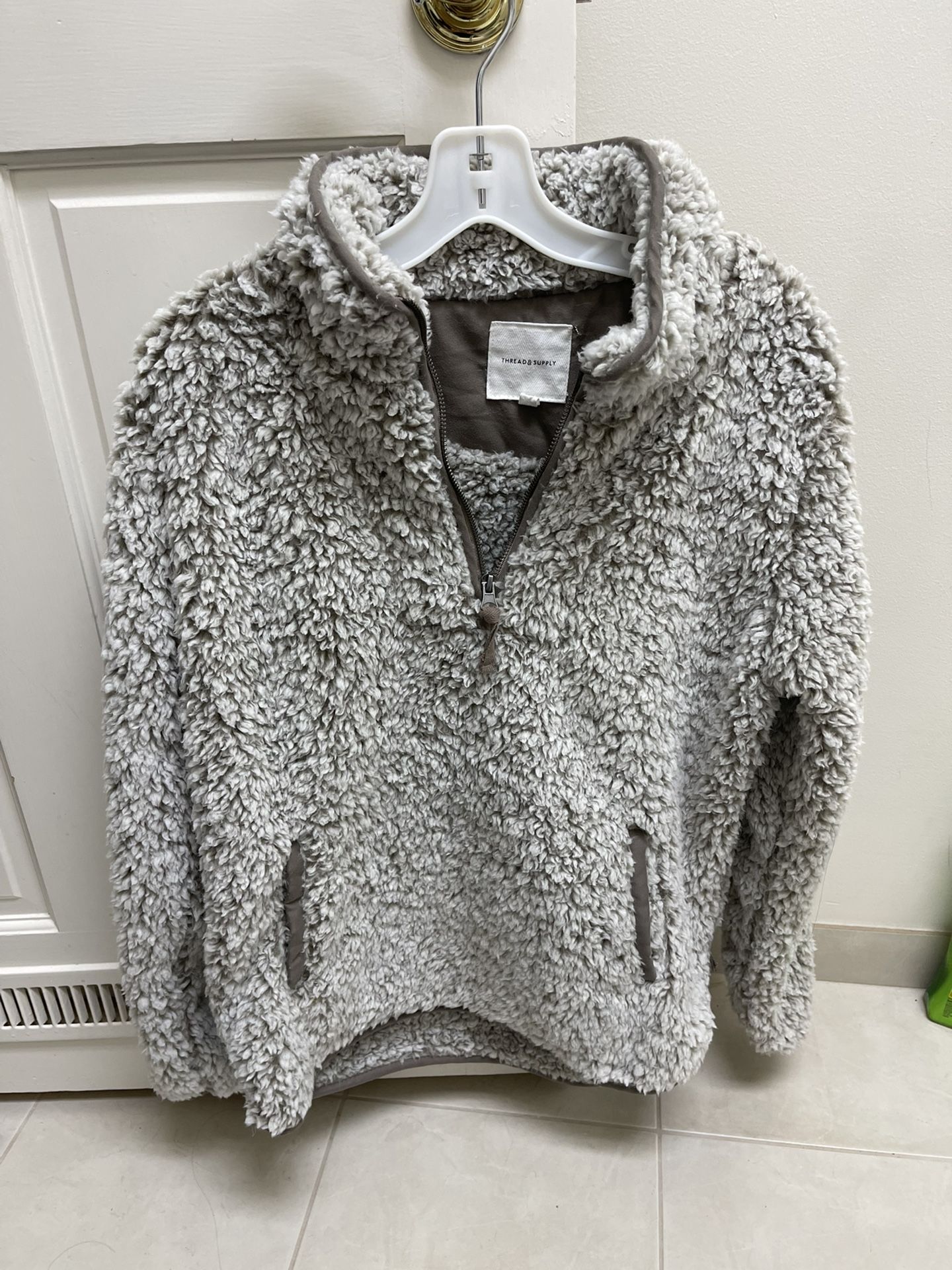 Women’s Fleece Top