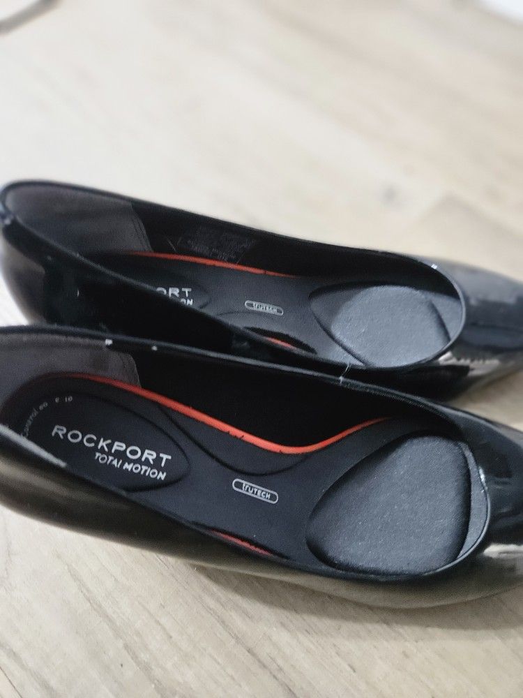 Brand New Size 8 Comfortable Pumps