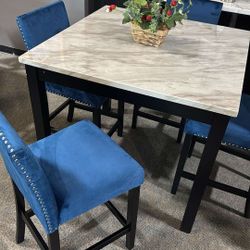 AP🎉 5 Piece Dining Set// Fast Delivery - Financing 