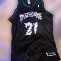 Kevin Garnett Minnesota vintage Jersey #21