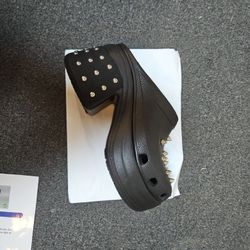 Studded Crocs Size 11women/ 9Men