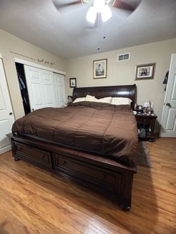 Queen Bed