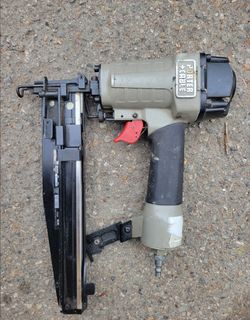 Nail gun