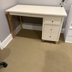 White Desk