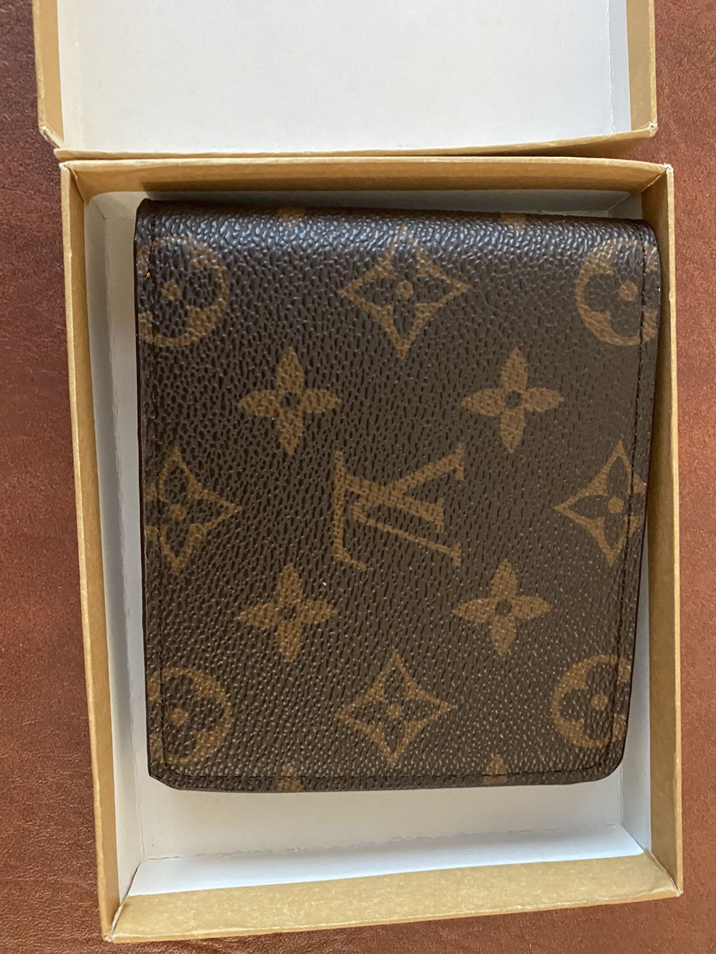 Louis Vuitton Wallet for Sale in Montclair, CA - OfferUp