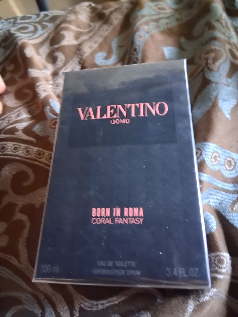 Valentino Cologne