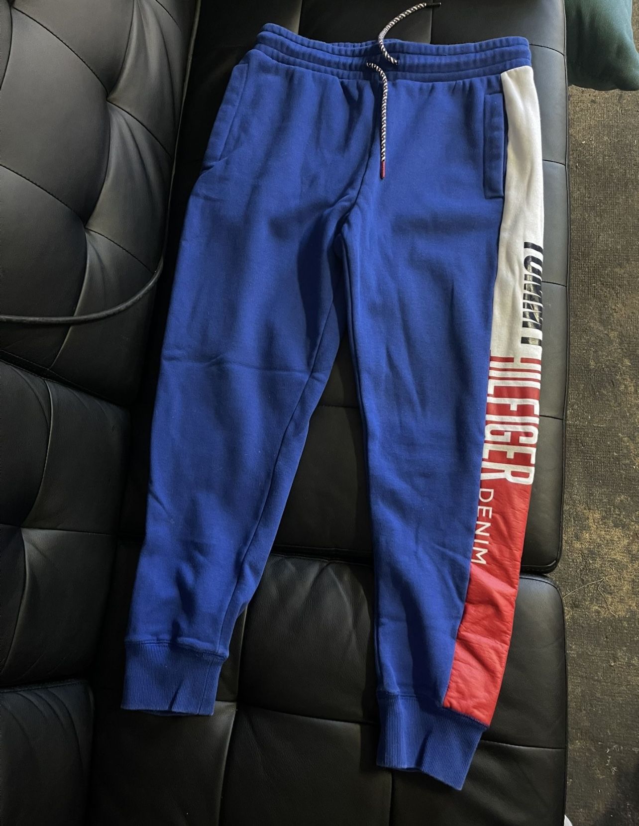 Tommy Joggers Size Small