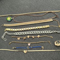 Bundle Of Jewelry $25