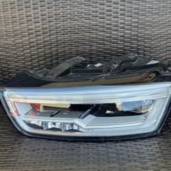2015 2016 2017 2018 Audi Q3 Left Driver Side Full LED Headlight OEM 8U0941033B
