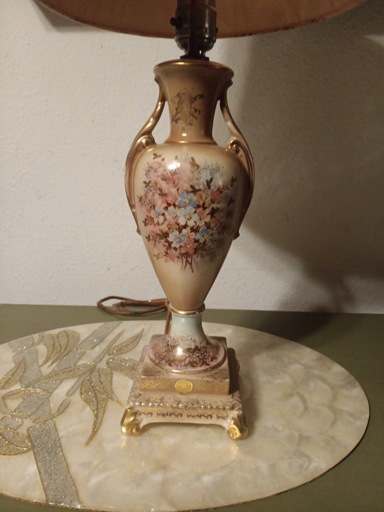 Antique Beckwith China Table Lamp