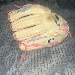 baseball glove 