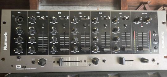 Mixer numark cu3