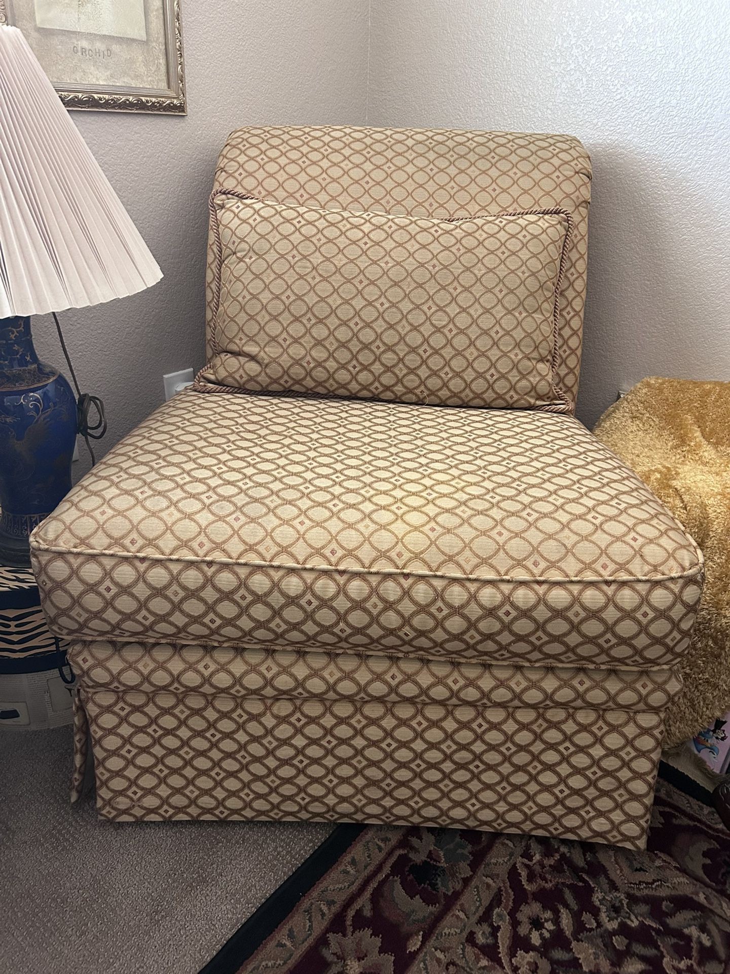 Beautiful Chair FREE