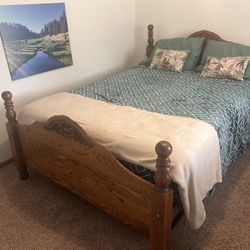 Queen Serta Mattress And Box Spring 
