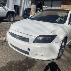 2005 Scion Toyota 6 Speed Manual 4 Cylinder 160123 Miles Sale O Trade For 2005 Silverado 2005 Gm Sierra 