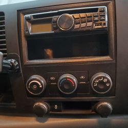 Dual Electronics AM/FM CD Player 