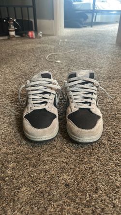 Nike dunks size 6.5 US