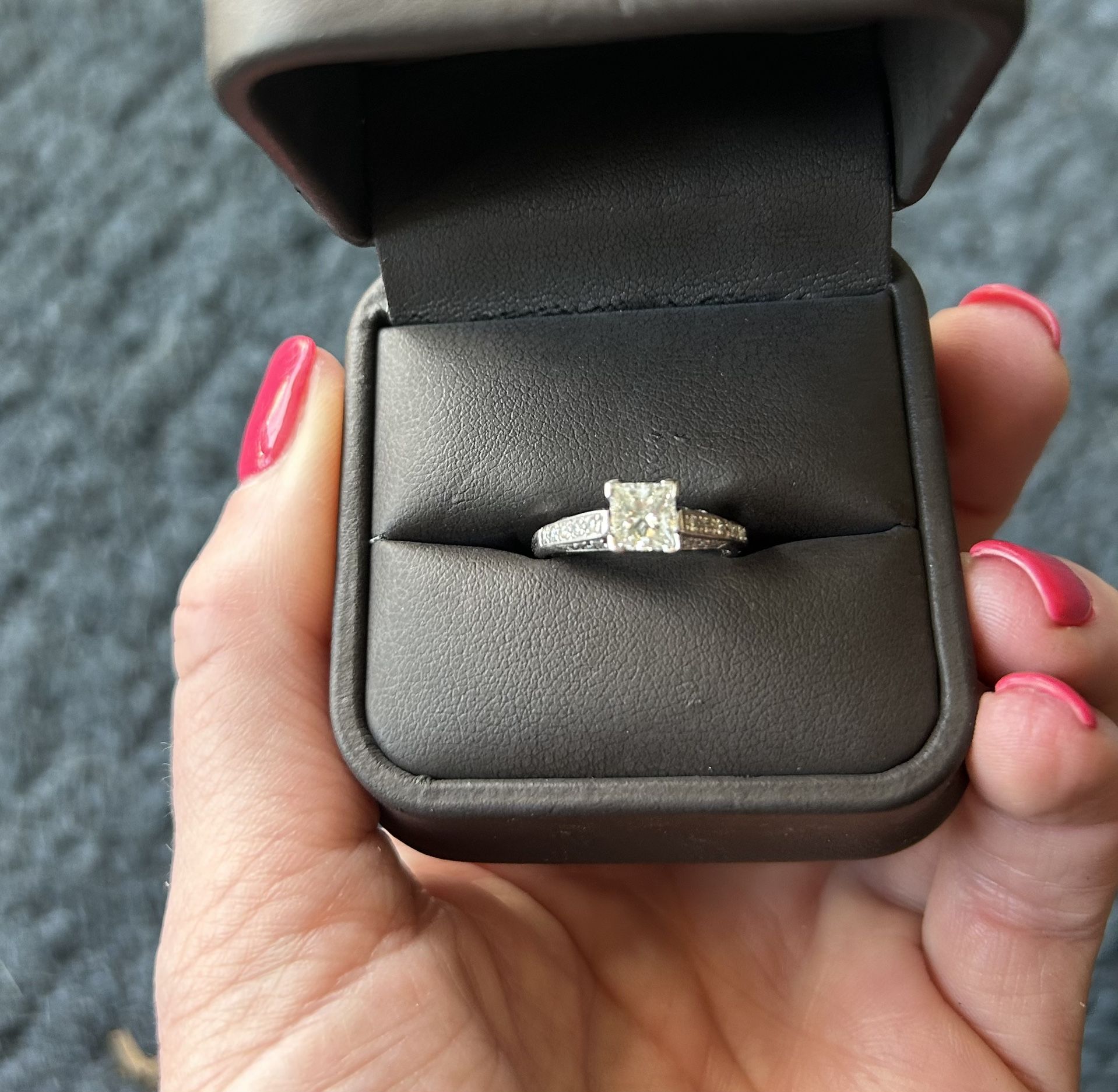 18K White Gold Wedding Set With Two Additional Diamond Bands