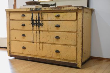 Vintage Industrial Dresser Credenza for Sale in Portland, OR - OfferUp Vintage Industrial Dresser Credenza for Sale in Portland, OR - OfferUp