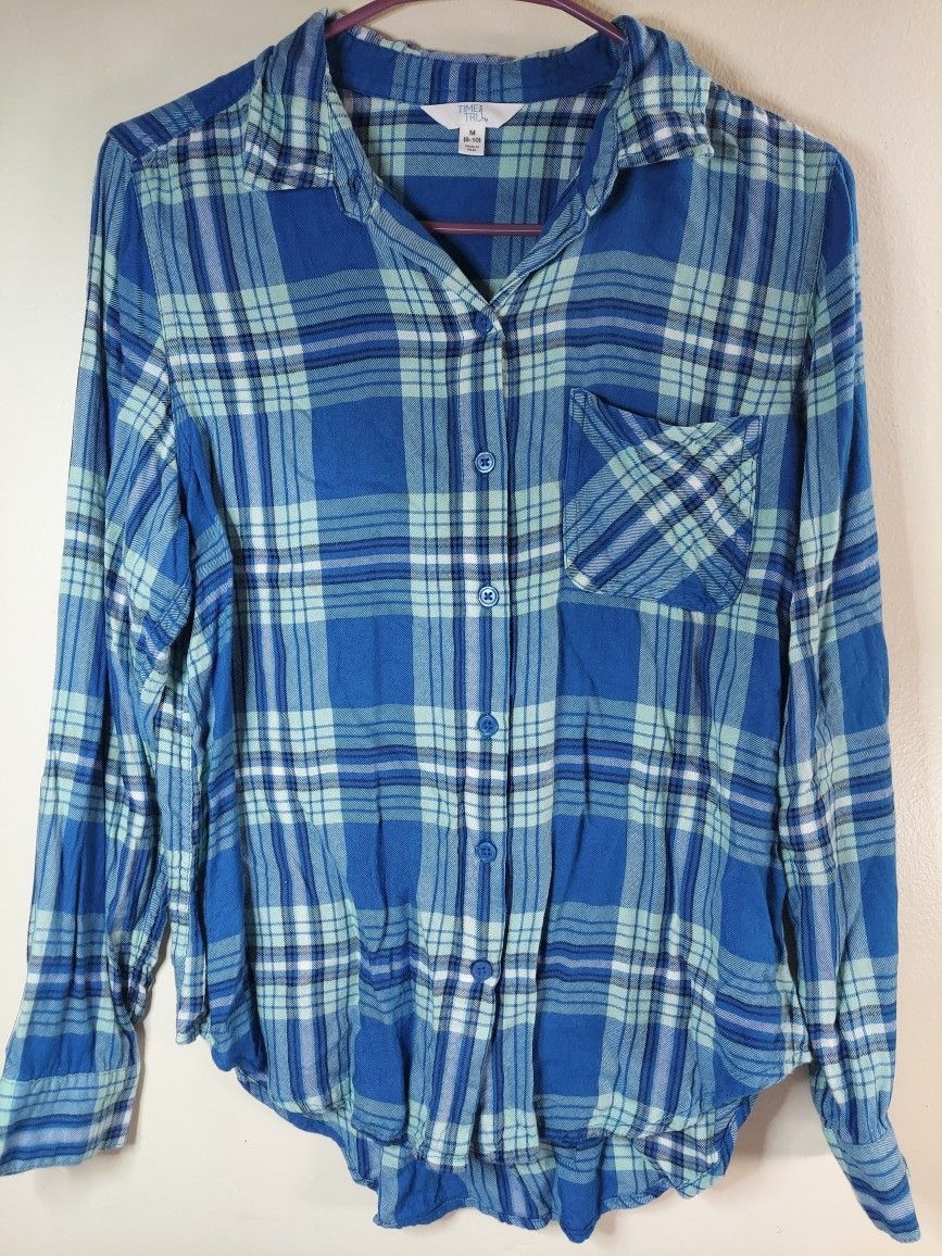 Time And Tru Woman's Button Down Shirt Must Pick Up