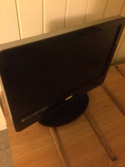24 inch VISIO TV $70 right now must pick up