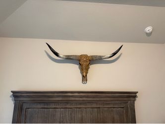 Hand-Carved Golden Mandala Longhorn Skull Wall Decor – XL