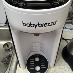 Baby Brezza Advanced Pro Formula Dispenser
