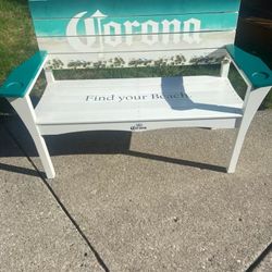 Corona Bench