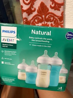 Philips Avent Glass Bottles $40