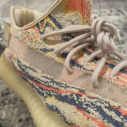 Yeezy “Mx Oat” 350 Boost V2 Size 9.5 2 Pairs Left !! Hurry!