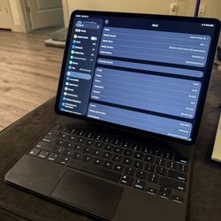 iPad Pro 4th Gen 12.9” 512GB With Cell With Magic Keyboard