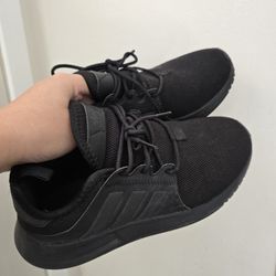 ADIDAS Kids/Womens Black Sneakers, lightly worn (fits Kids Sz 5 or Adult Sz 6.5)