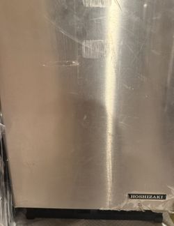 HOSHIZAKI ICE MAKER (MODEL # AM50-BAE)