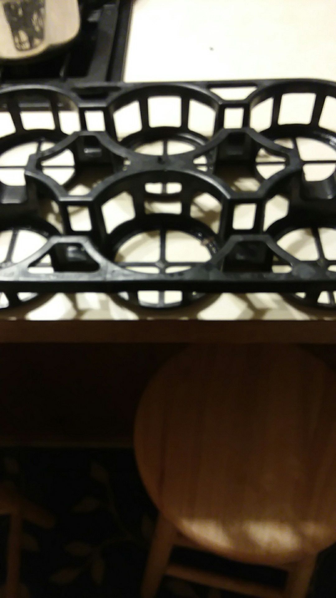 Pot carrying trays