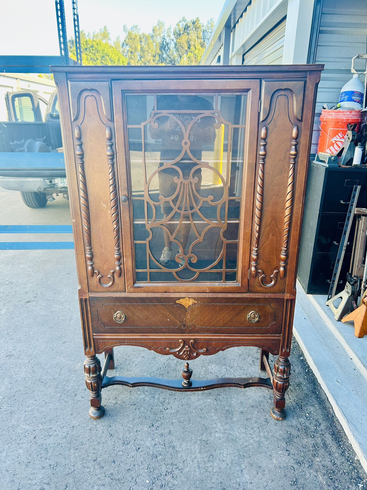 Antique Jacobean Style Doernbecher Manufacturing 