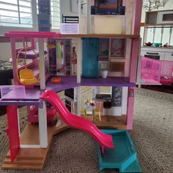 Barbie Dream House With Elevator