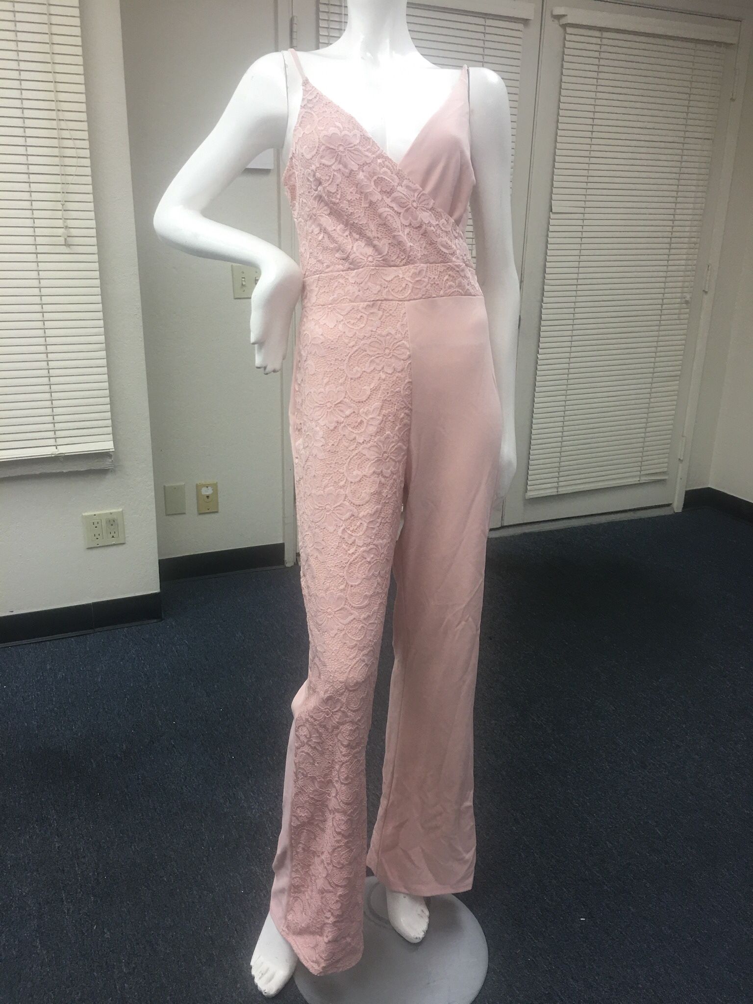 Venus Sleeveless Lace Jumper - Pink, Medium