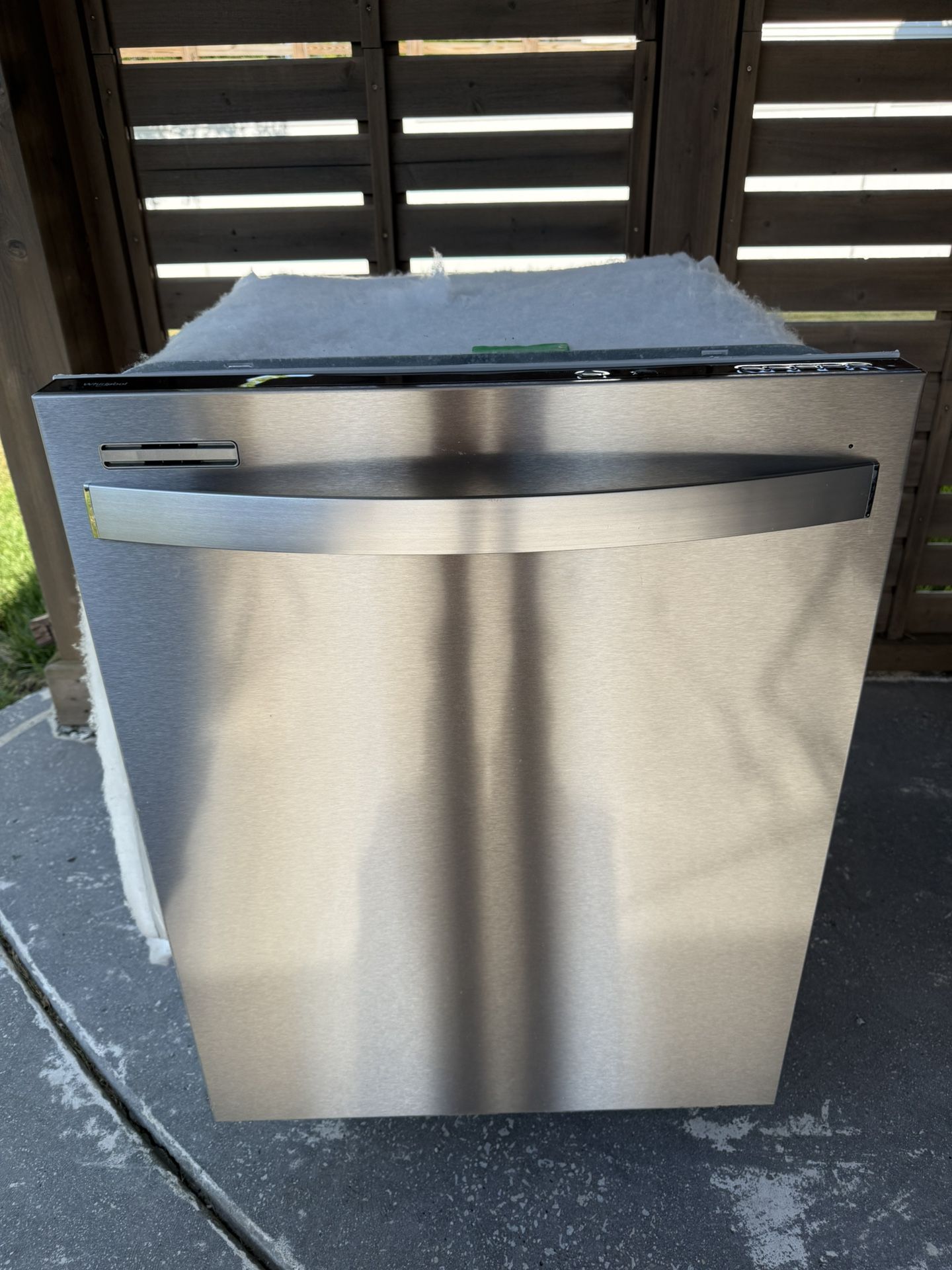 Whirlpool WDT705PAKZ Built‑In Dishwasher (Stainless Steel)