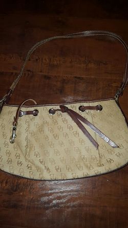 Dooney & Bourke Purse