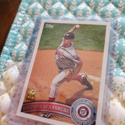 Washington Nationals Stephen Strasburg 2011 Topps Gold Rookie Cup Baseball Card 