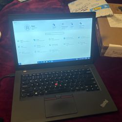 Lenovo Thinkpad T460 14 HD, Core I5-6300U 2.4GHz, 8GB RAM, 256GB Solid State Drive, Windows 10 Pro 64Bit, (Renewed)