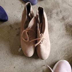 Nude Wedges
